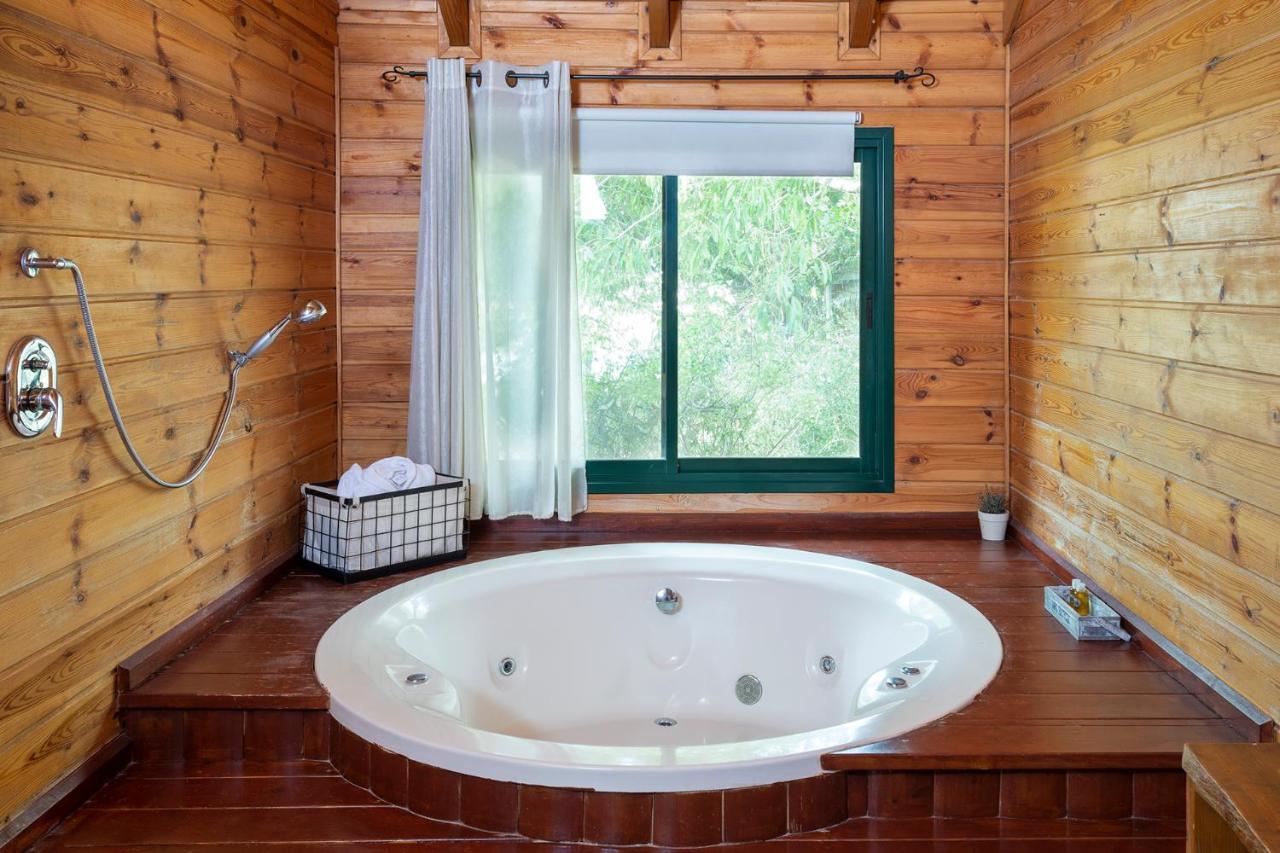 Nof Kineret Suites Ramot Exteriör bild