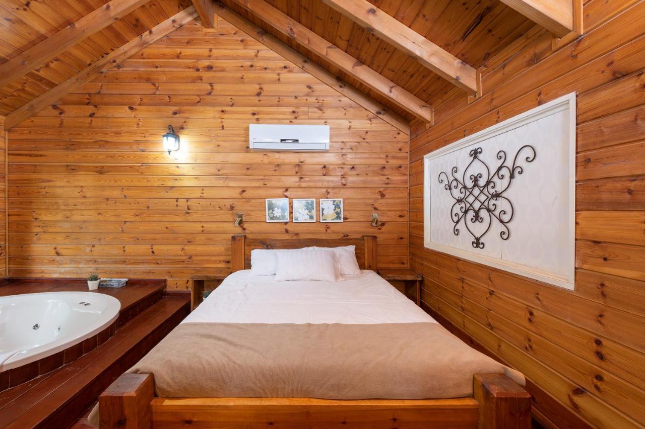Nof Kineret Suites Ramot Exteriör bild